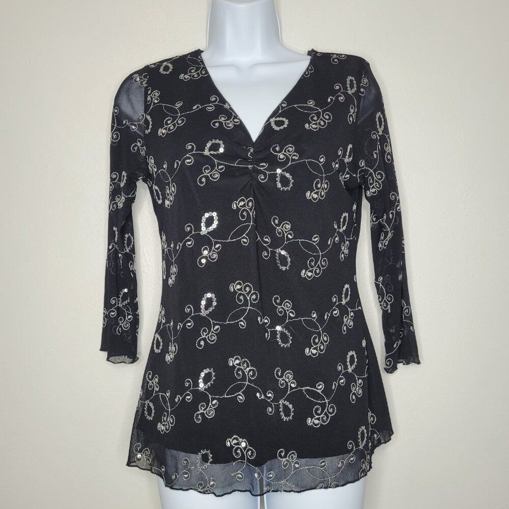 Vintage y2k black white flower embroidery sequin witchy going out top size xl